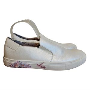 Nanette Lepore Winnie White Shimmer‎ Glitter Hummingbird Slip-On Shoes sz 10